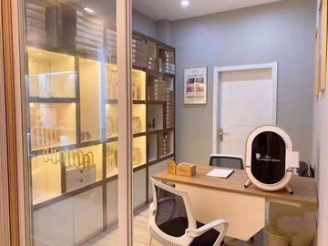 1600W Spa Saç Derisi Analiz Makinesi Kamerası ABS 30s Teşhis Cilt